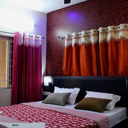 Vinodhara Guest House Mamallapuram Værelse billede
